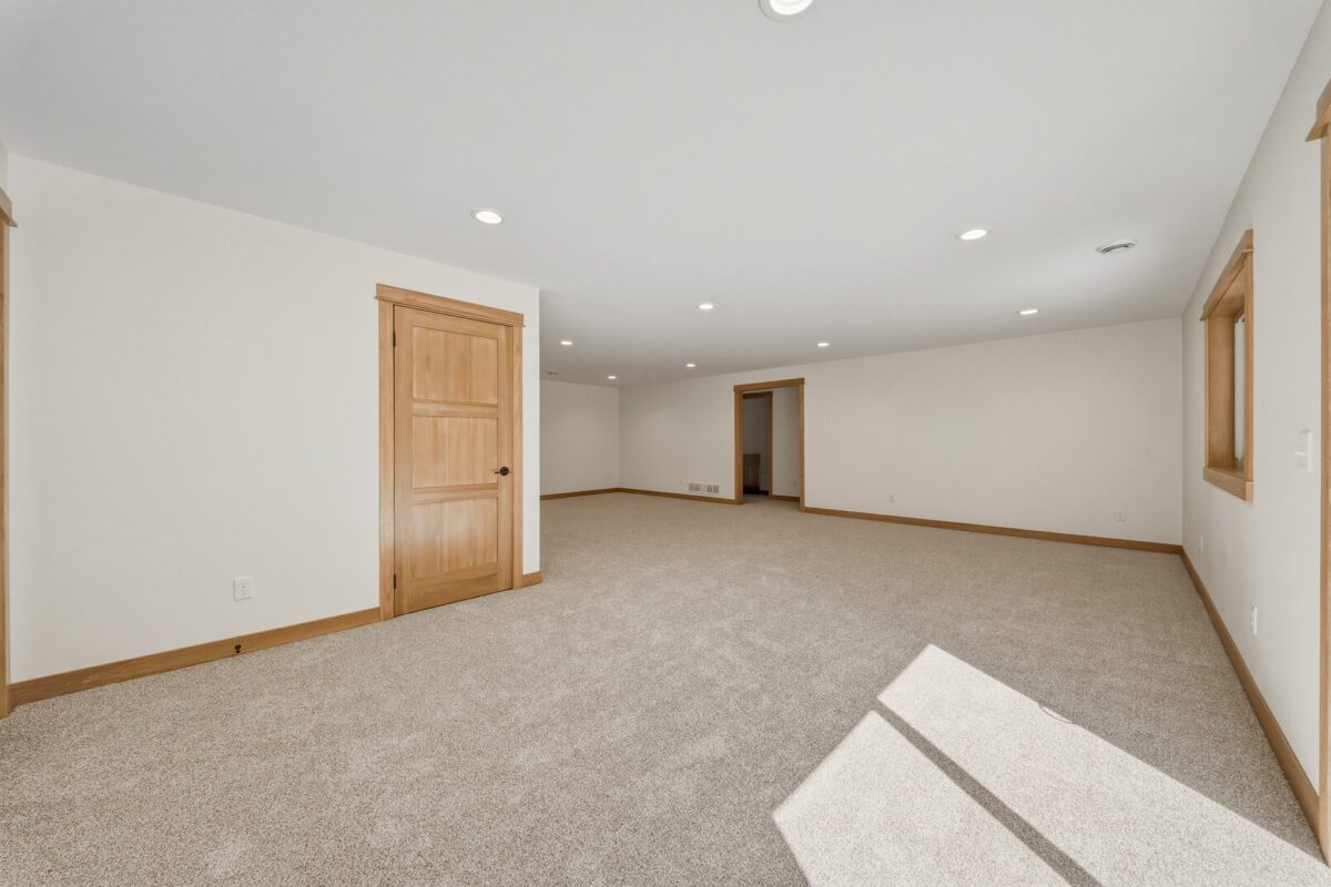 1949 Legacy Drive, Eau Claire WI 54703 - Residential house for sale - MLS #1598984 - image40