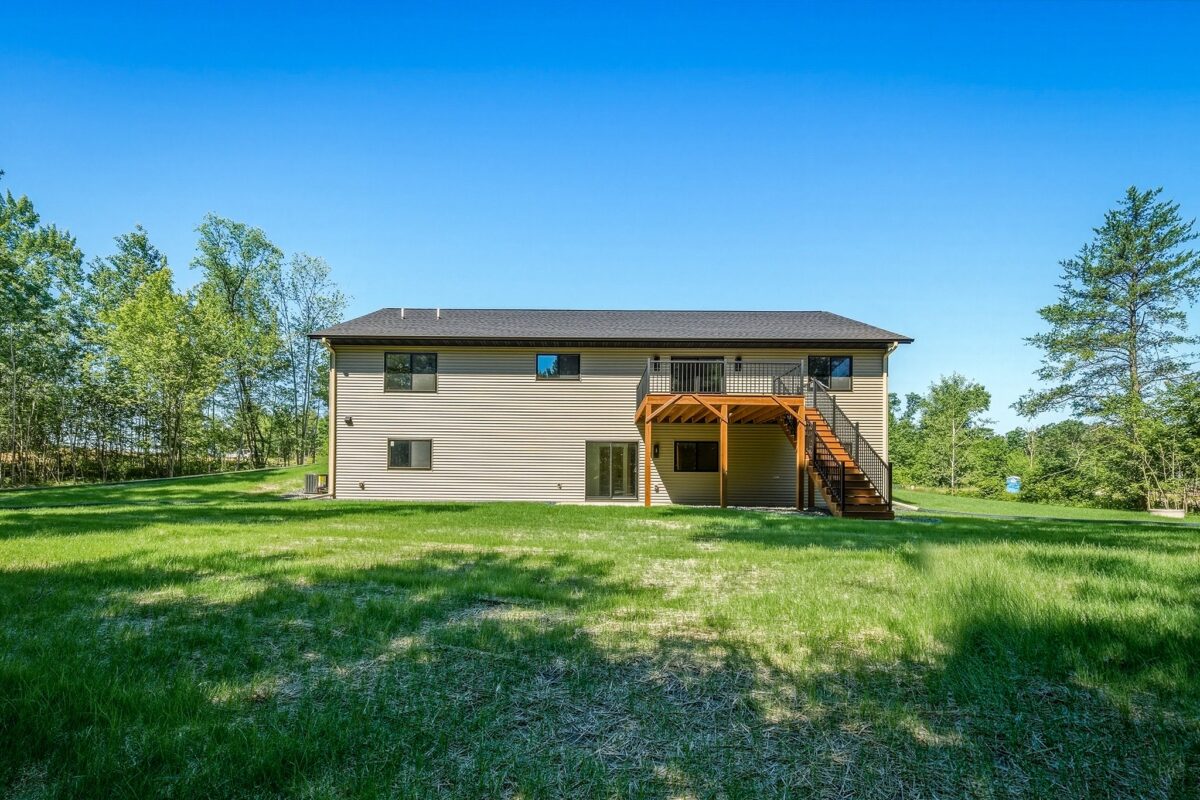 1949 Legacy Drive, Eau Claire WI 54703 - Residential house for sale - MLS #1598984 - image52