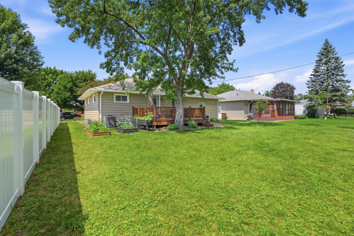 2129 Lexington Boulevard, Eau Claire WI 54701 - Residential house for sale - MLS #1602818 - image32