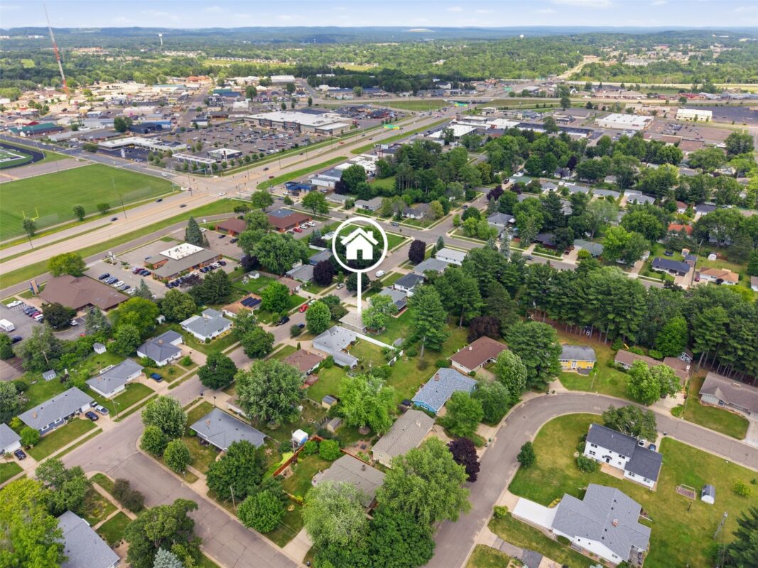2129 Lexington Boulevard, Eau Claire WI 54701 - Residential house for sale - MLS #1602818 - image42