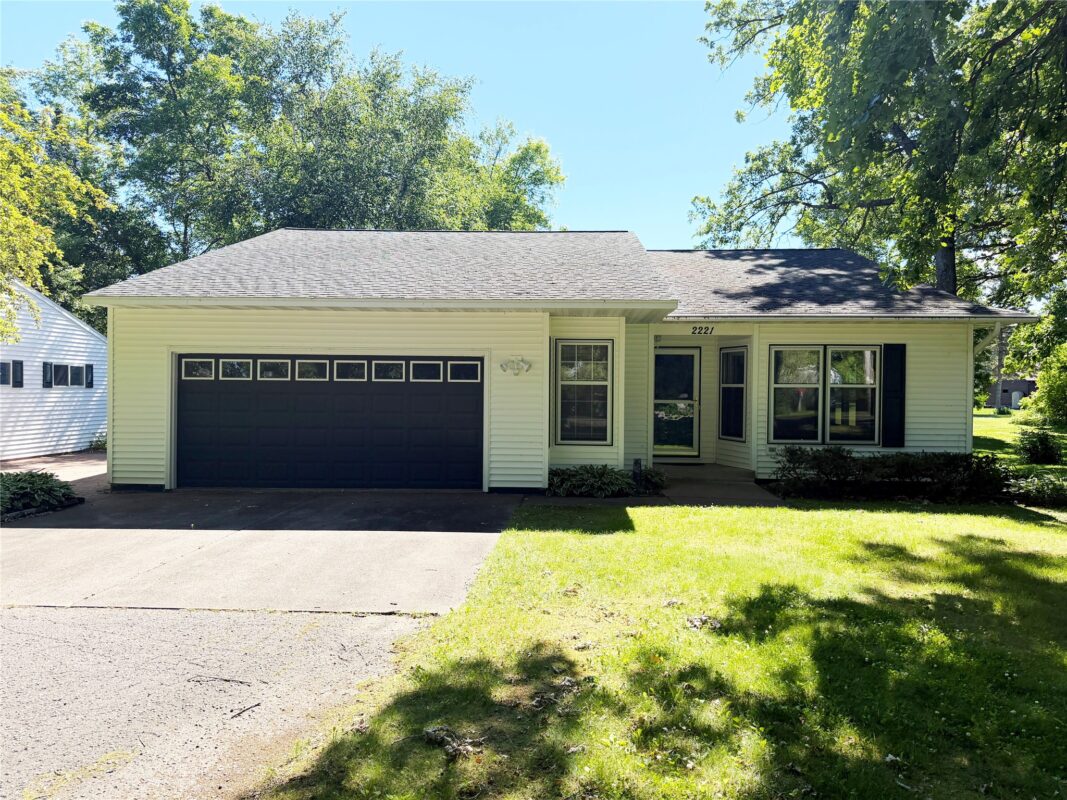 2221 21st Street, Rice Lake WI 54868 - Residential house for sale - MLS #1601082 - image2