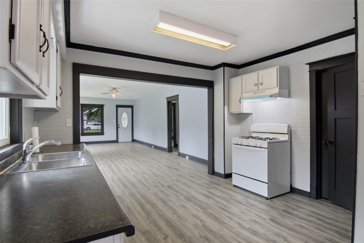 233 Ferry Street, Eau Claire WI 54703 - Residential house for sale - MLS #1603272 - image3