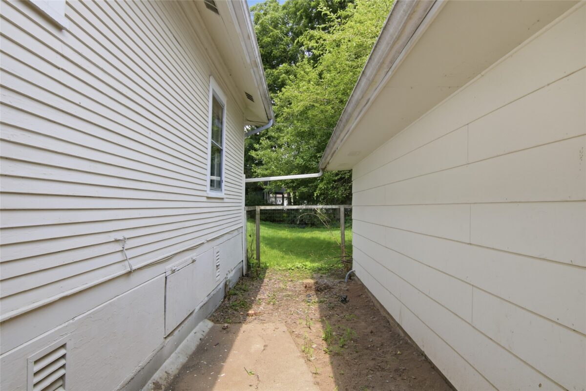 233 Ferry Street, Eau Claire WI 54703 - Residential house for sale - MLS #1603272 - image35
