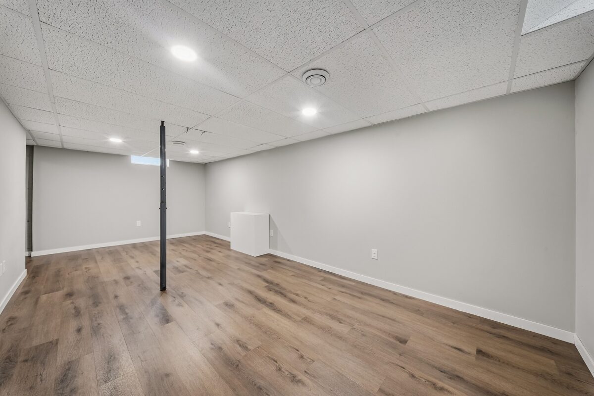 2446 Marquette Street, Eau Claire WI 54703 - Residential house for sale - MLS #1603006 - image29