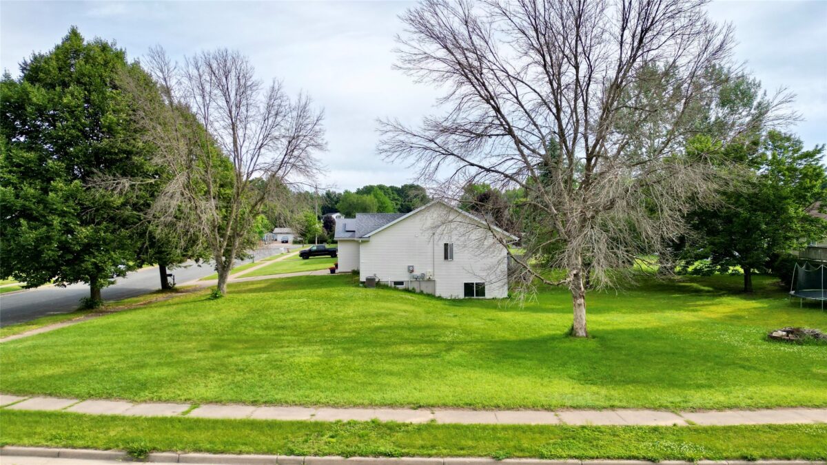 2725 Diane Lane, Eau Claire WI 54703 - Residential house for sale - MLS #1602690 - image4