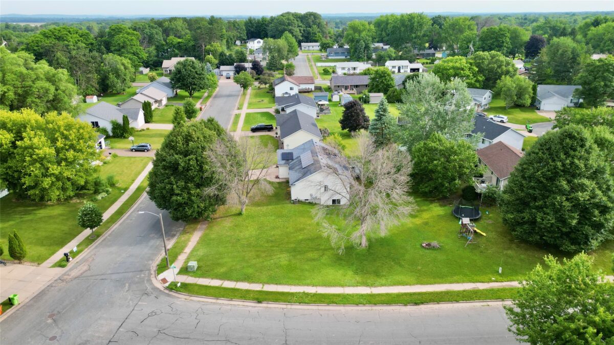 2725 Diane Lane, Eau Claire WI 54703 - Residential house for sale - MLS #1602690 - image5