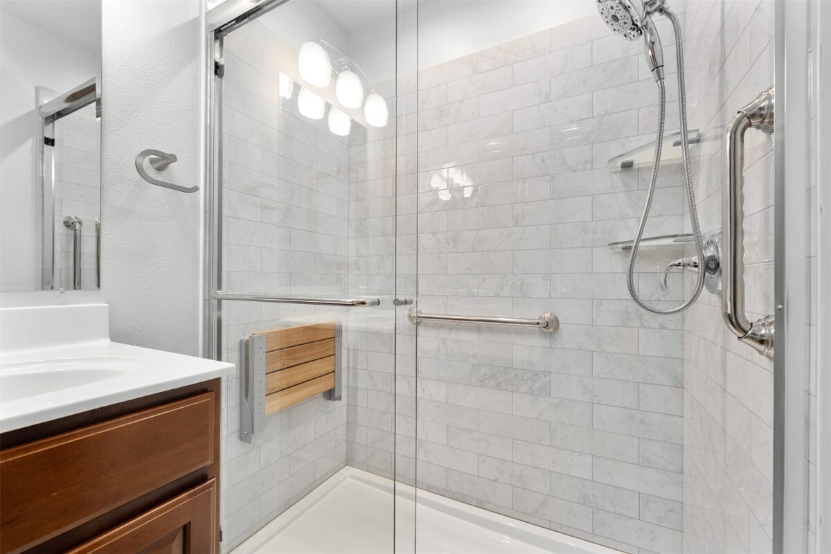 2728 Deblene Lane, Eau Claire WI 54703 - Residential house for sale - MLS #1602750 - image23
