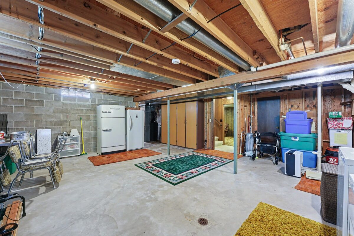 2728 Deblene Lane, Eau Claire WI 54703 - Residential house for sale - MLS #1602750 - image33