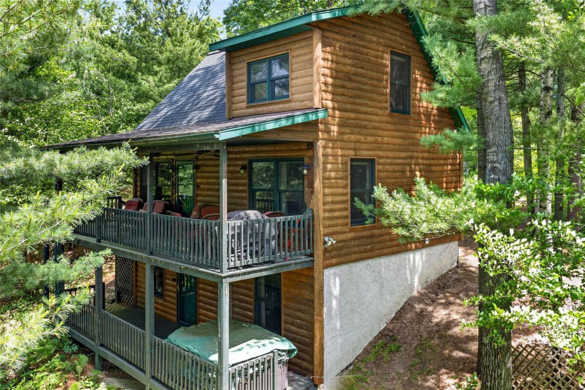 28527 King Arthurs Court, Danbury WI 54830 - Residential house for sale - MLS #1602328 - image2