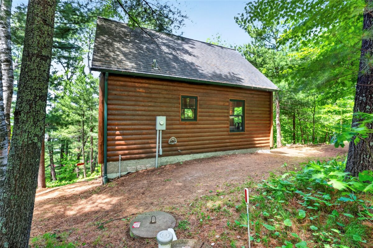 28527 King Arthurs Court, Danbury WI 54830 - Residential house for sale - MLS #1602328 - image8