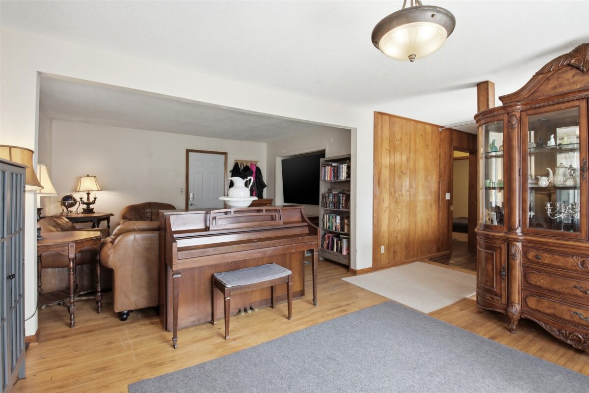 303-305 Moundsview Court, Elk Mound WI 54739 - ResidentialIncome house for sale - MLS #1600462 - image6