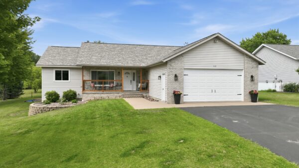 312 Country Lane Durand WI 54736