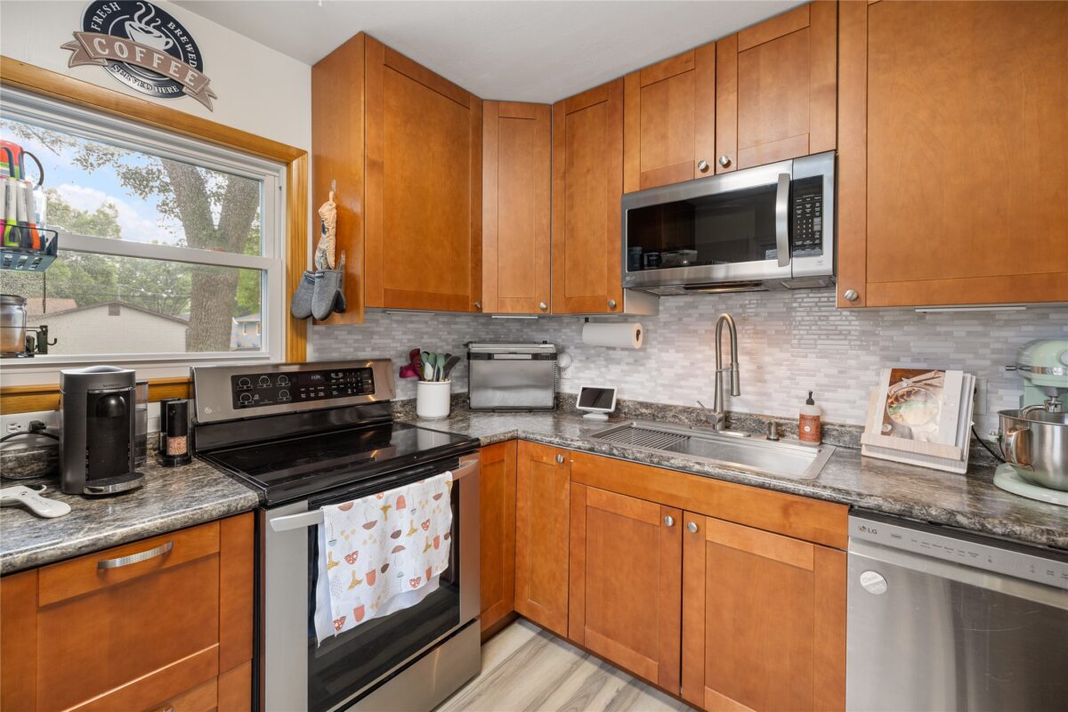 3228 Mars Avenue, Eau Claire WI 54703 - Residential house for sale - MLS #1603076 - image16