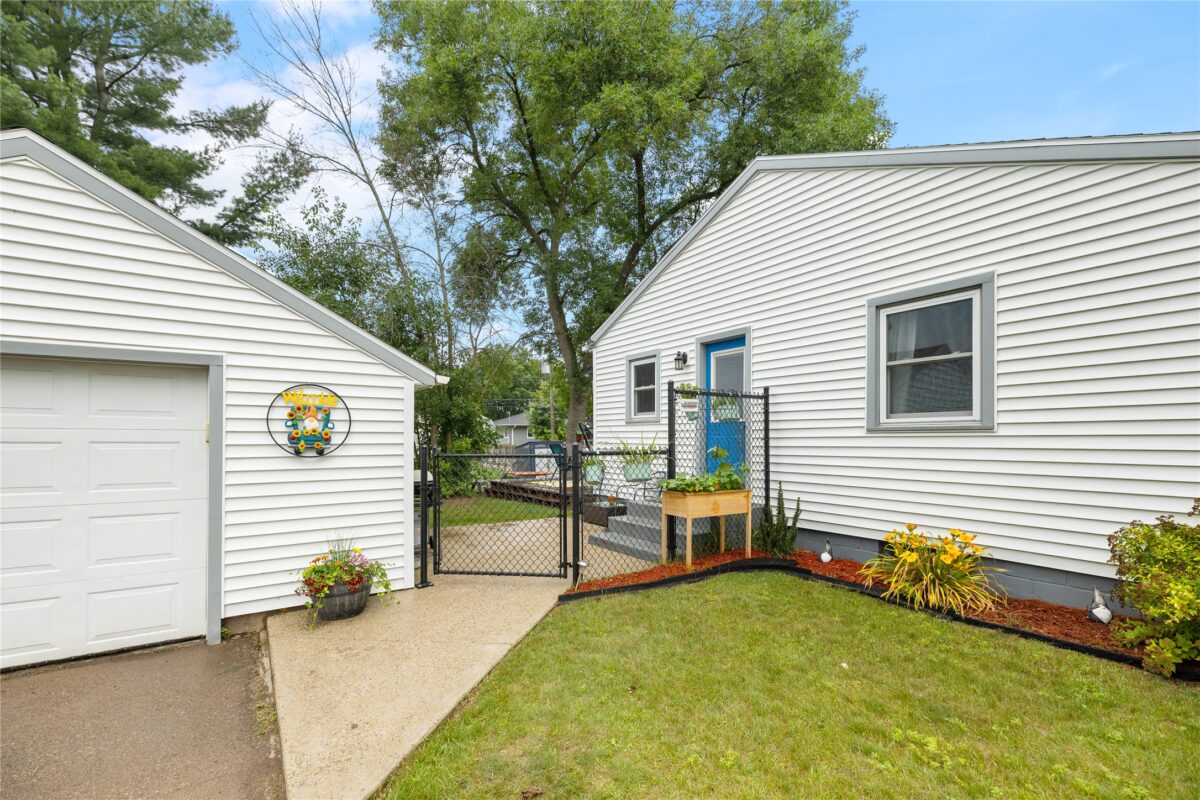 3228 Mars Avenue, Eau Claire WI 54703 - Residential house for sale - MLS #1603076 - image5