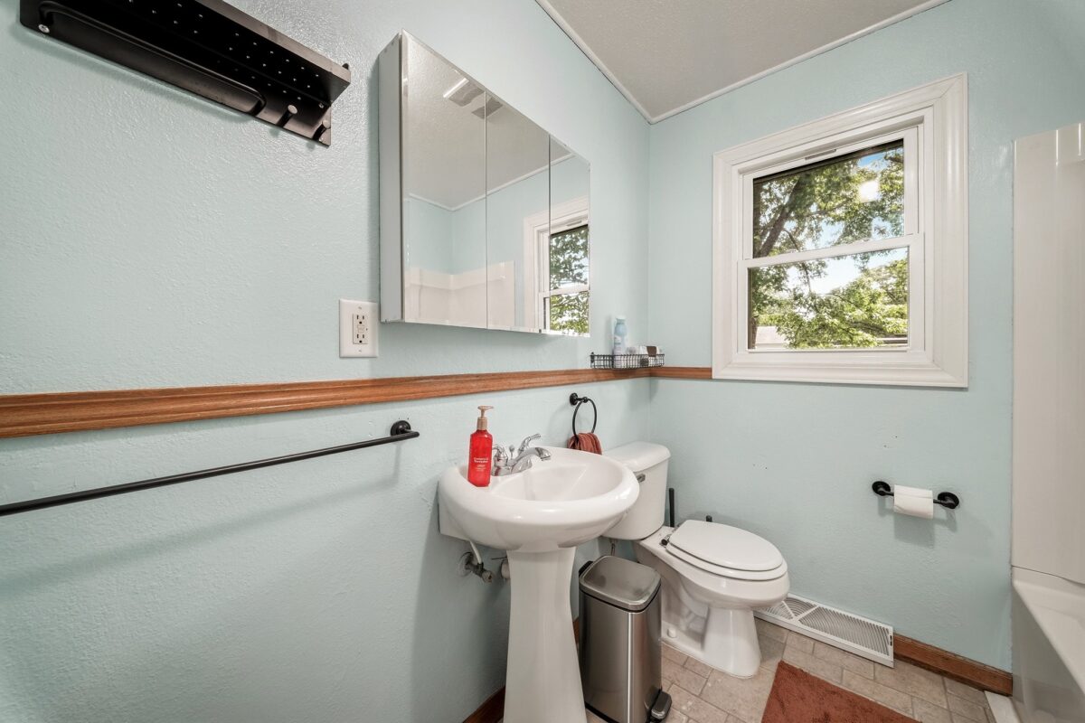 325 Selma Street, Eau Claire WI 54703 - Residential house for sale - MLS #1602312 - image11