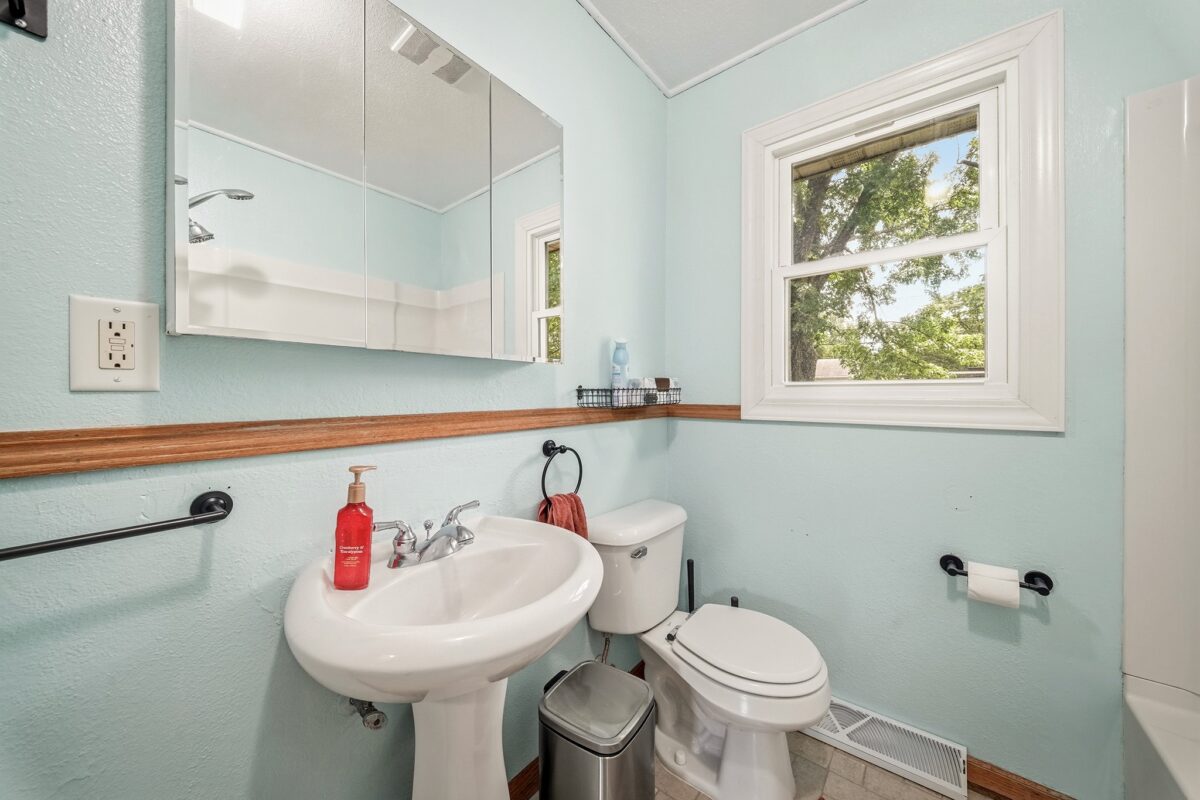 325 Selma Street, Eau Claire WI 54703 - Residential house for sale - MLS #1602312 - image12