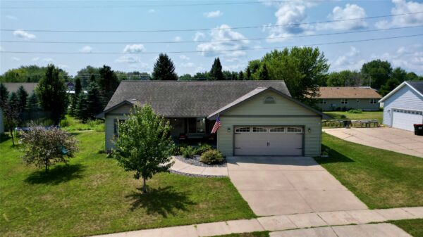 328 E Adams Avenue Fall Creek WI 54742