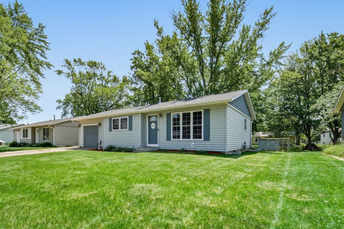 3347 Gerrard Avenue, Eau Claire WI 54701-7002 - Residential house for sale - MLS #1603013 - image2