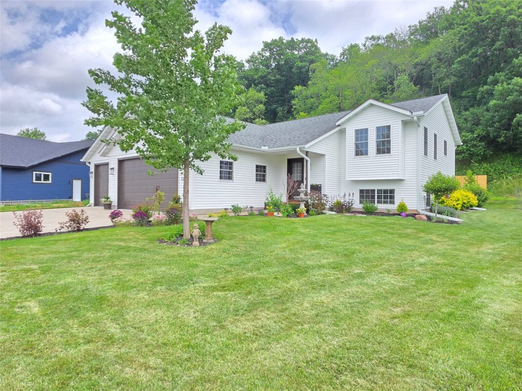 3798 Nicholas Drive, Menomonie WI 54751 - Residential house for sale - MLS #1602722 - image2