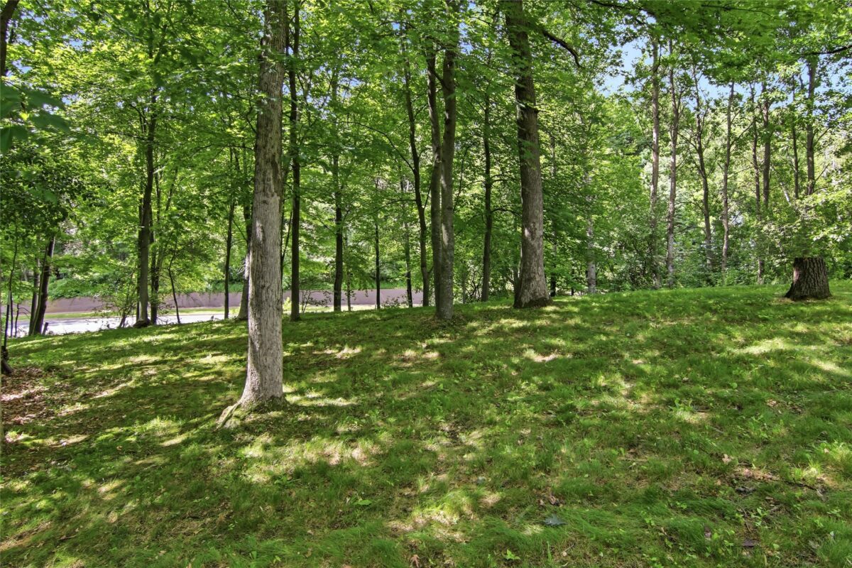 3912 Woodcrest Court, Eau Claire WI 54701 - Land house for sale - MLS #1602311 - image5