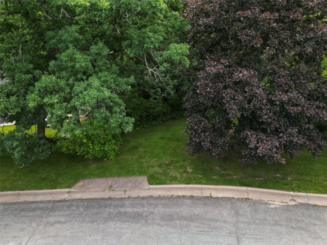 3912 Woodcrest Court, Eau Claire WI 54701 - Land house for sale - MLS #1602311 - image7