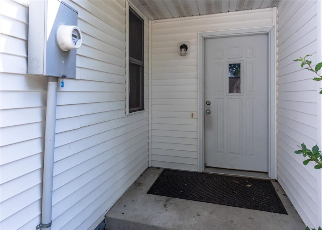 408 18th Avenue, Menomonie WI 54751 - ResidentialIncome house for sale - MLS #1603009 - image5