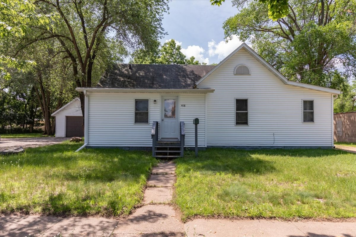 408 18th Avenue Menomonie WI 54751