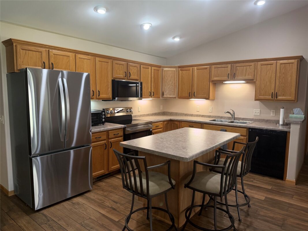 4222 Robin Meadows Lane, Eau Claire WI 54701 - Residential house for sale - MLS #1602428 - image3