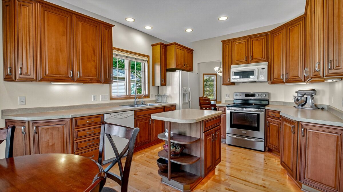 4244 Mill Ridge Circle, Eau Claire WI 54703 - Residential house for sale - MLS #1602030 - image15