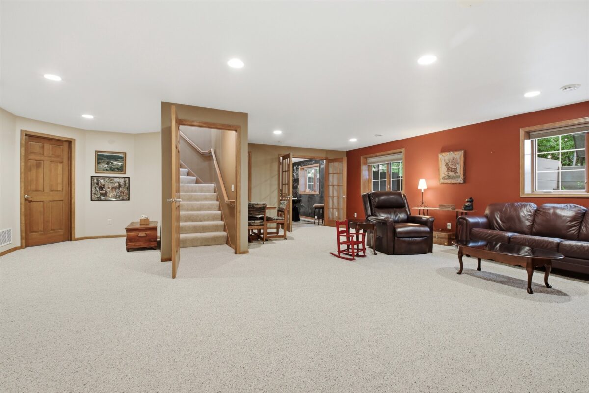 4244 Mill Ridge Circle, Eau Claire WI 54703 - Residential house for sale - MLS #1602030 - image34