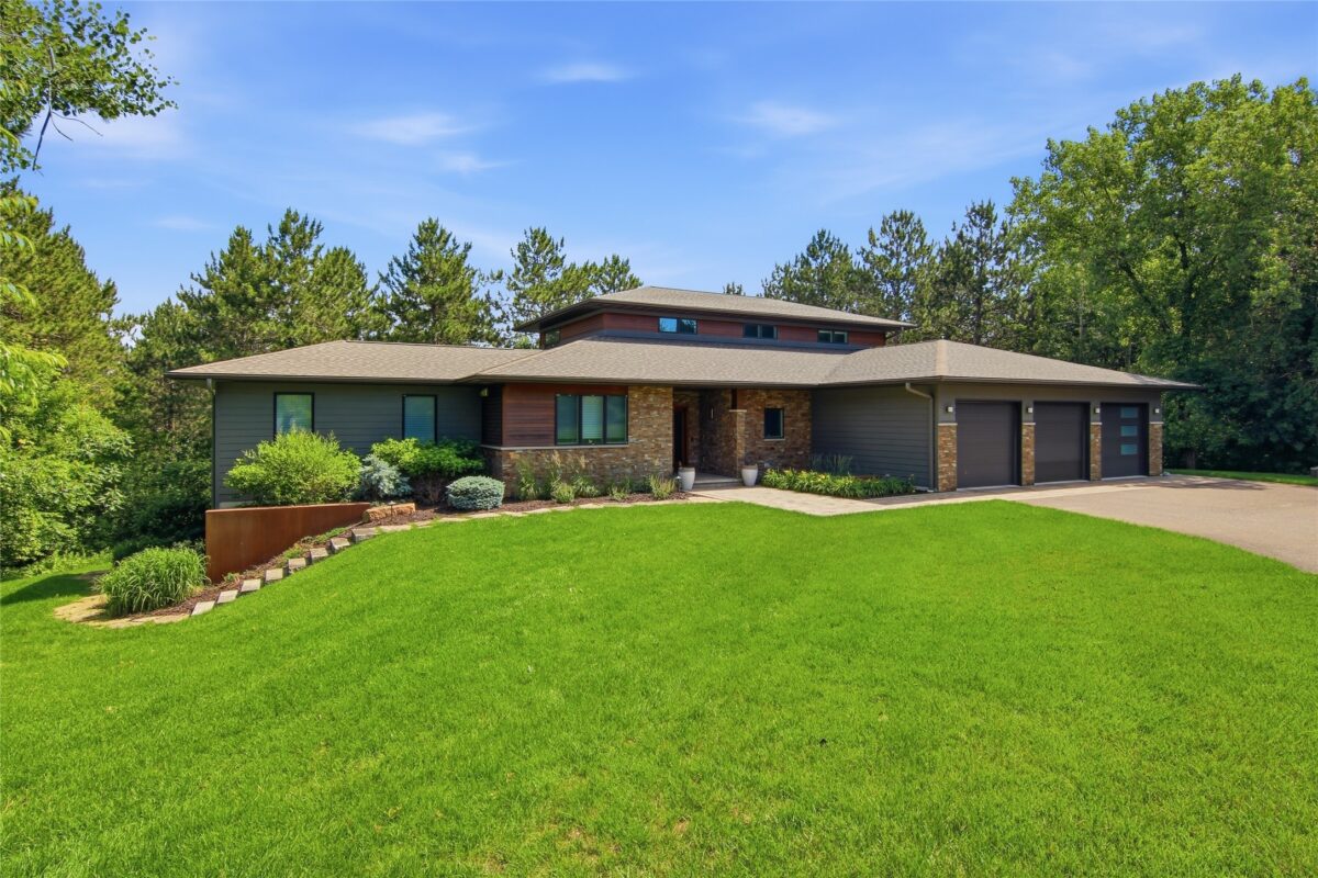 4280 Talmadge Road, Eau Claire WI 54701 - Residential house for sale - MLS #1602493 - image2