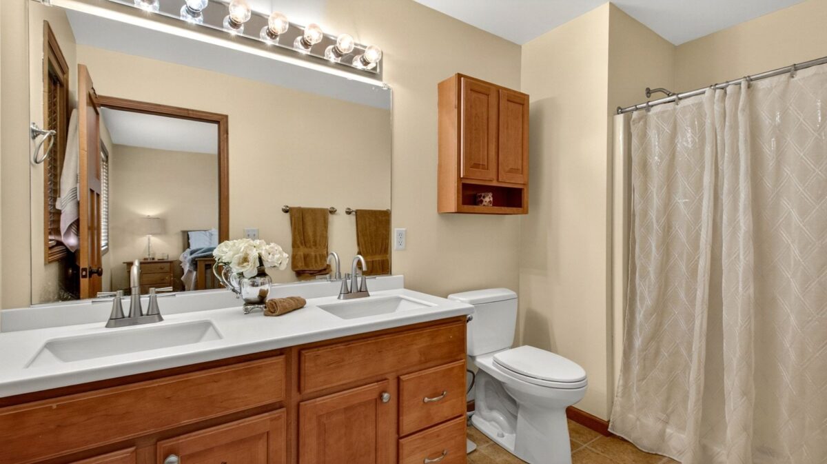 4409 Echo Valley Drive, Eau Claire WI 54701 - Residential house for sale - MLS #1600945 - image14