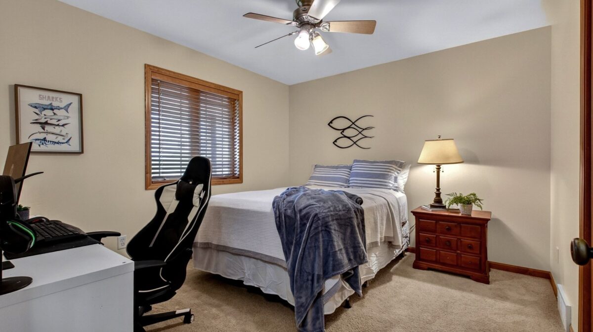 4409 Echo Valley Drive, Eau Claire WI 54701 - Residential house for sale - MLS #1600945 - image16