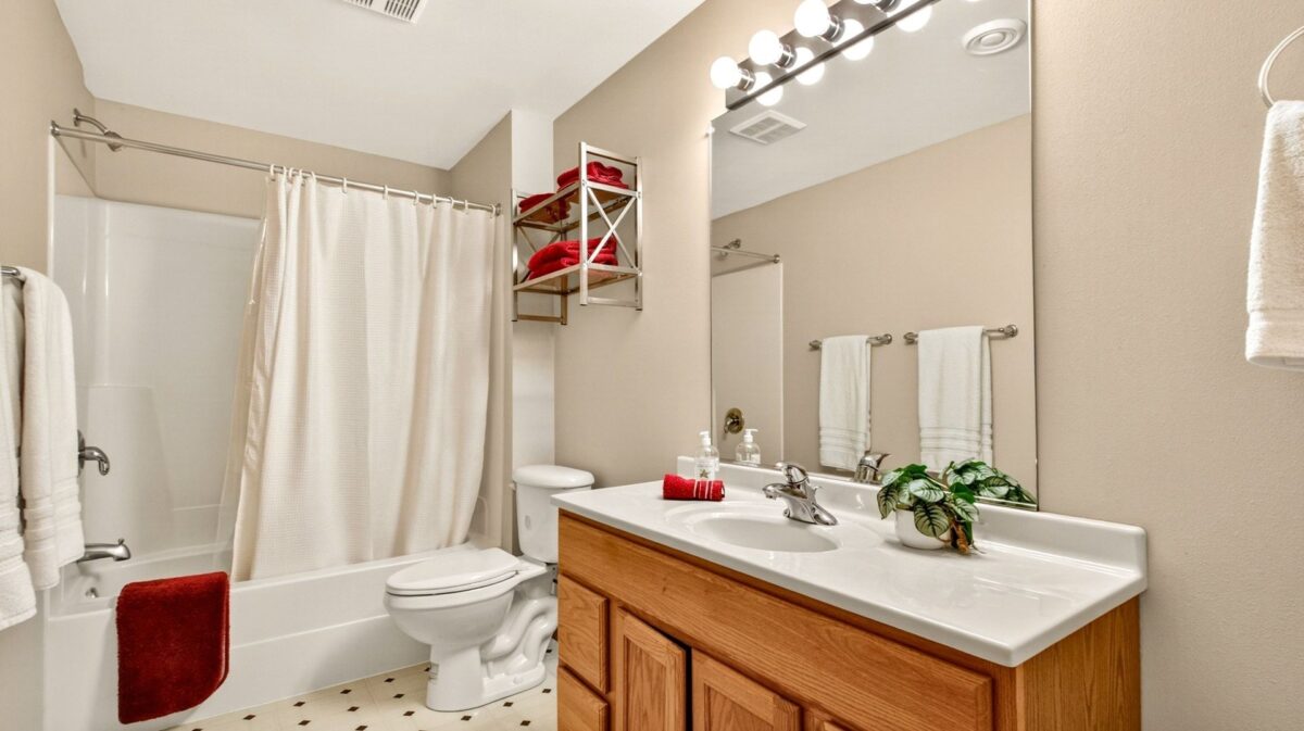 4409 Echo Valley Drive, Eau Claire WI 54701 - Residential house for sale - MLS #1600945 - image24