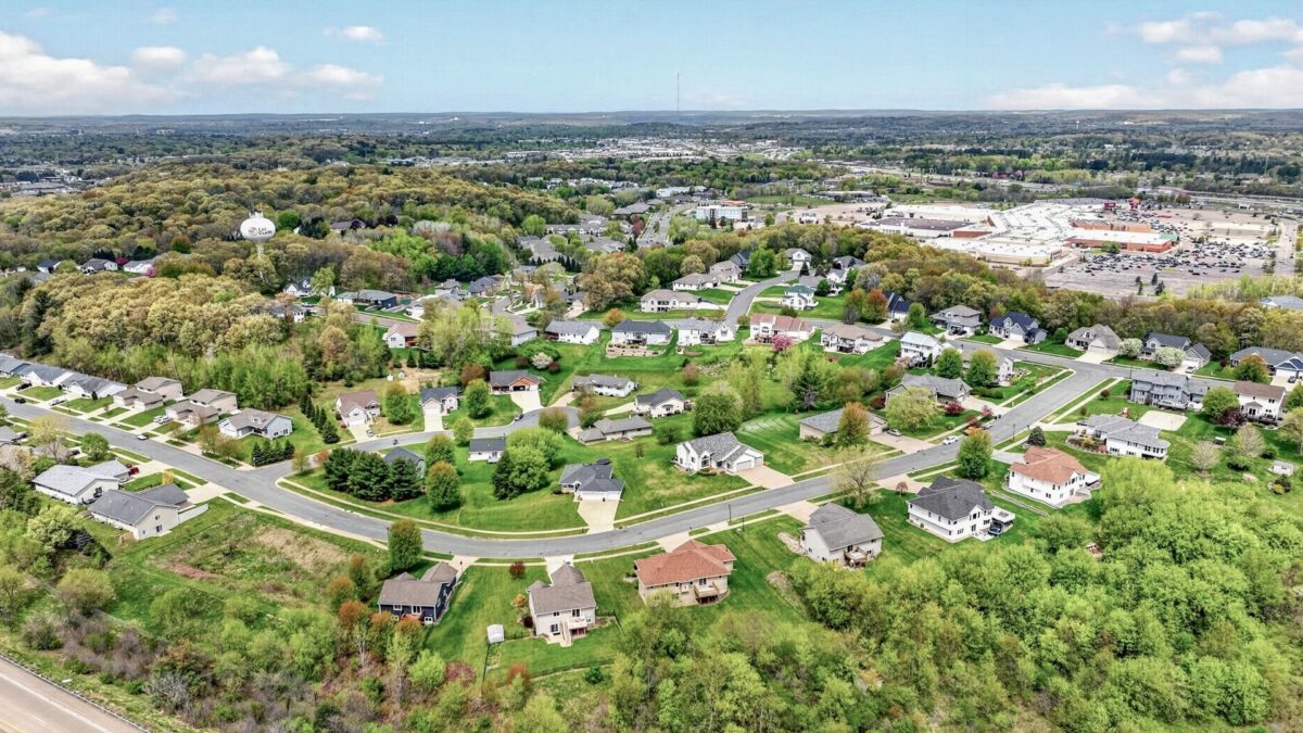 4409 Echo Valley Drive, Eau Claire WI 54701 - Residential house for sale - MLS #1600945 - image28