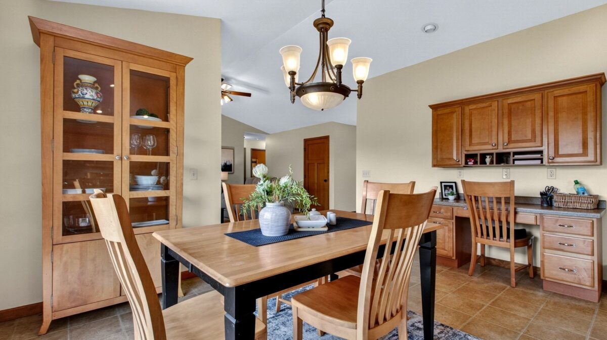 4409 Echo Valley Drive, Eau Claire WI 54701 - Residential house for sale - MLS #1600945 - image10