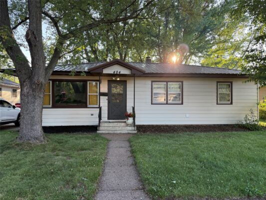 484 A Street Chippewa Falls WI 54729