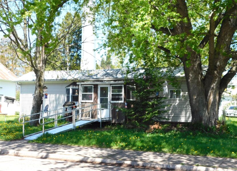 516 Grand Avenue