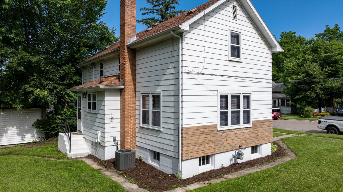 519 Oak Street, Sparta WI 54656 - Residential house for sale - MLS #1603056 - image4