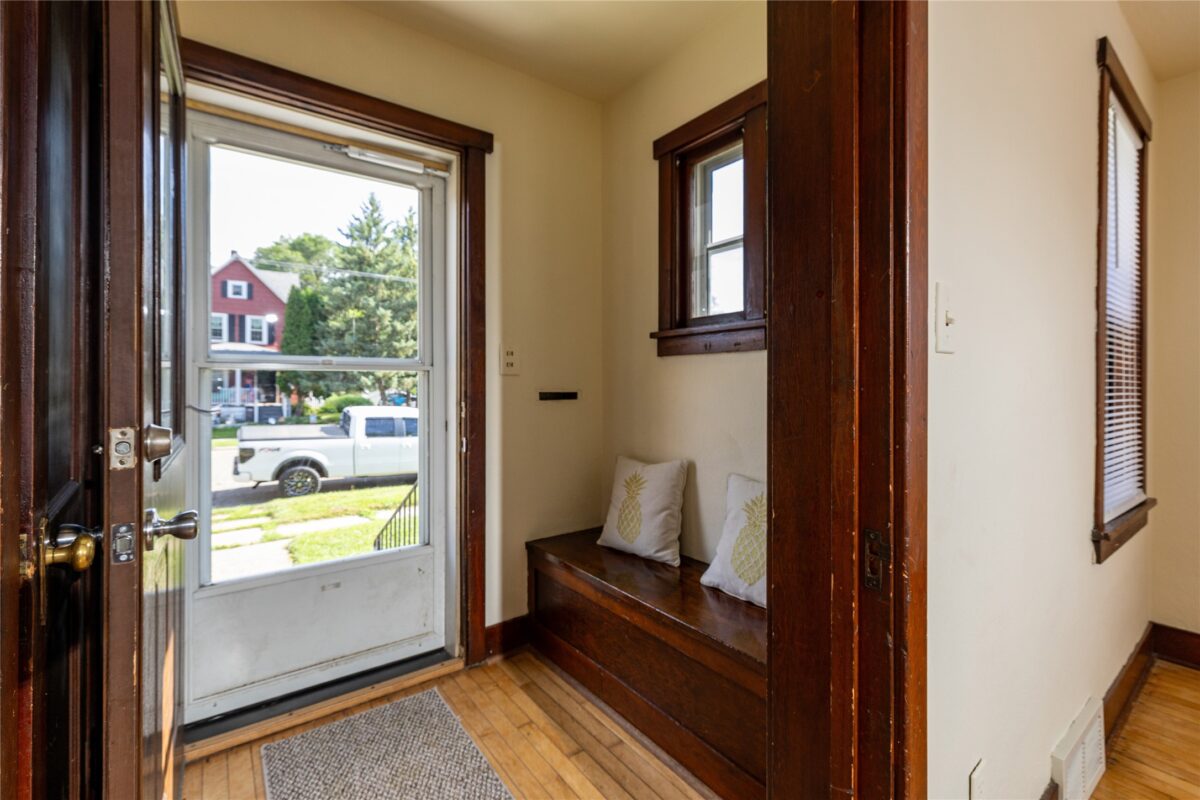 519 Oak Street, Sparta WI 54656 - Residential house for sale - MLS #1603056 - image8