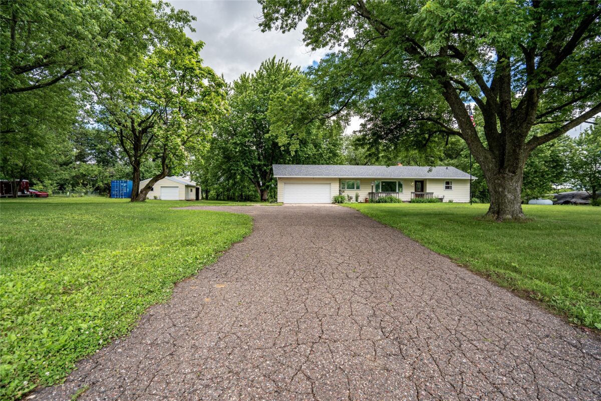 5701 US Highway 53, Eau Claire WI 54701 - Residential house for sale - MLS #1602545 - image2