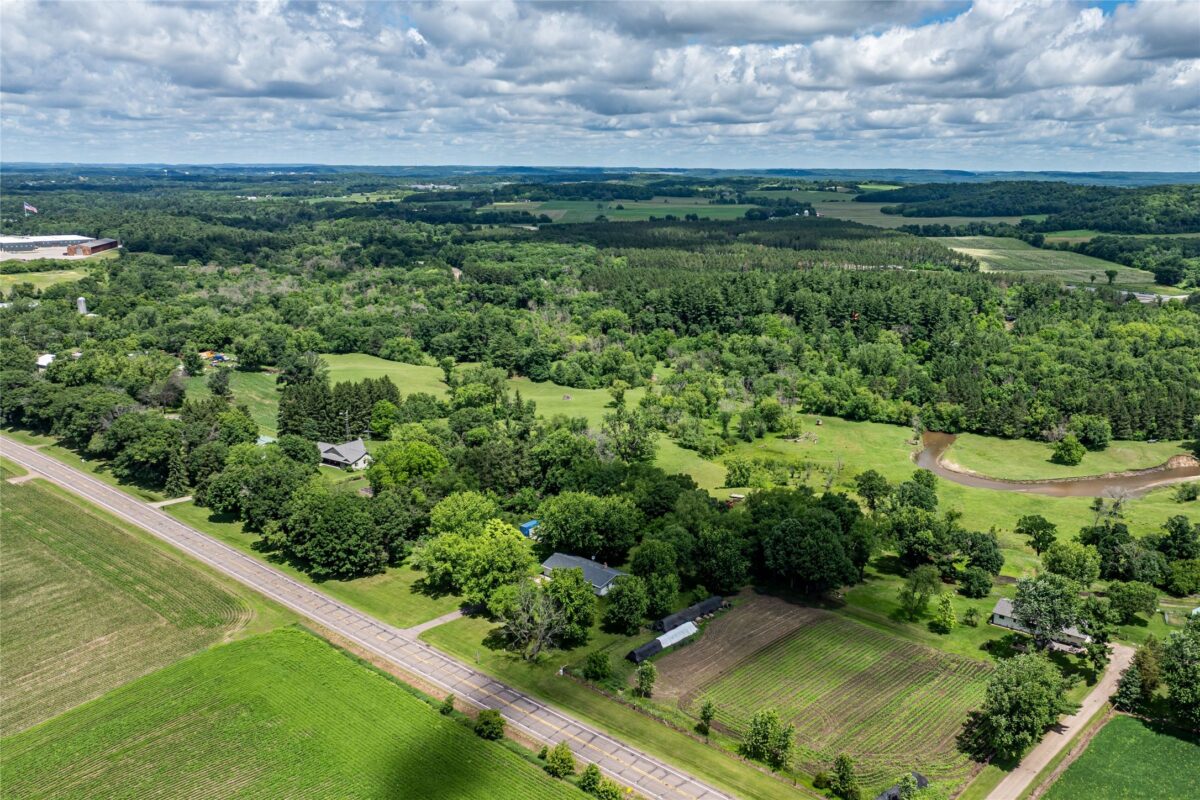 5701 US Highway 53, Eau Claire WI 54701 - Residential house for sale - MLS #1602545 - image38