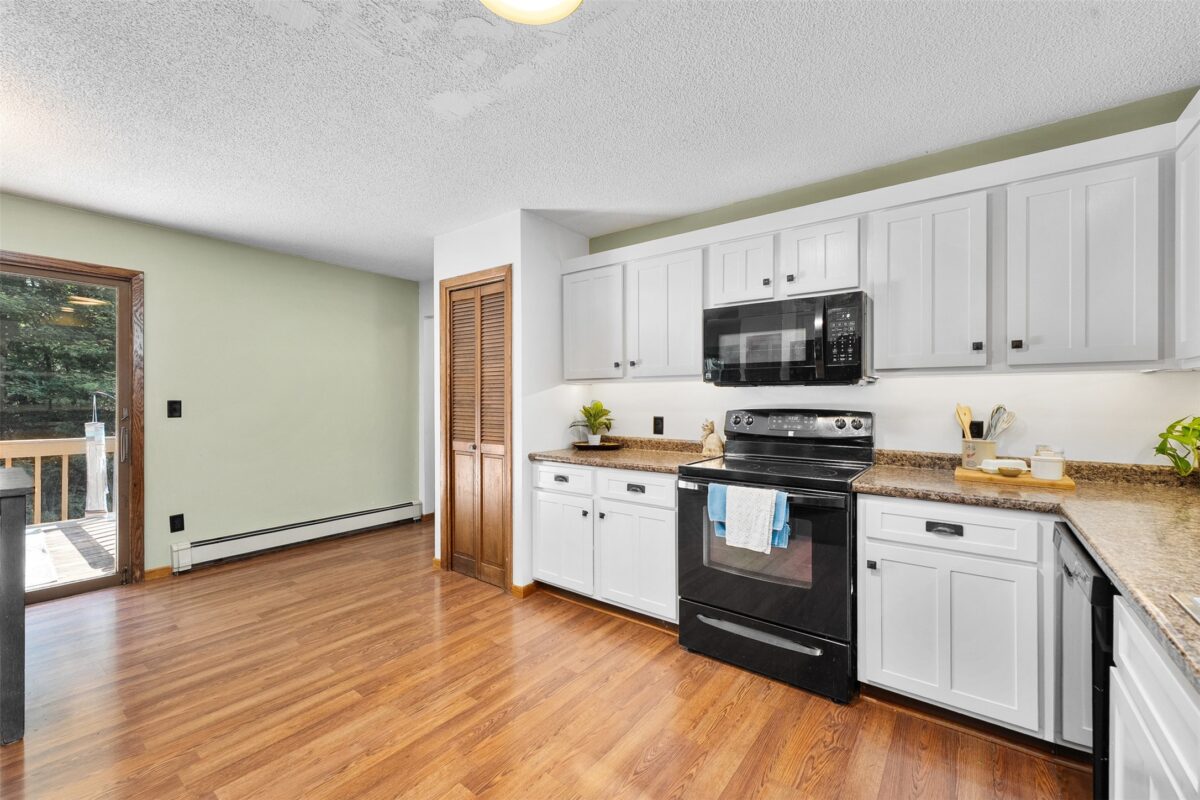 604 Manor Court, Altoona WI 54720 - Residential house for sale - MLS #1603372 - image15