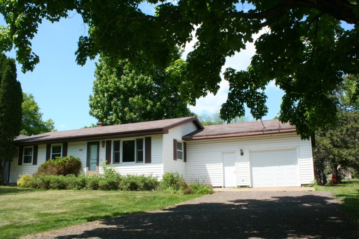 611 Riverside Circle, Ladysmith WI 54848 - Residential house for sale - MLS #1601608 - image2
