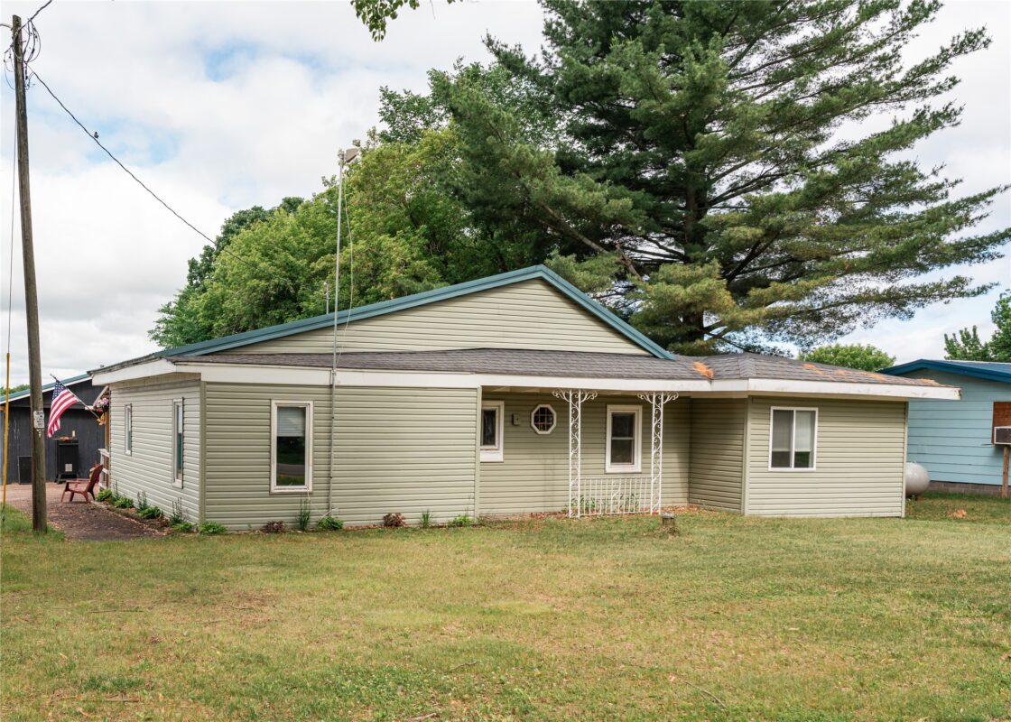 6454 35th Street, Elk Mound WI 54739 - Residential house for sale - MLS #1602698 - image2