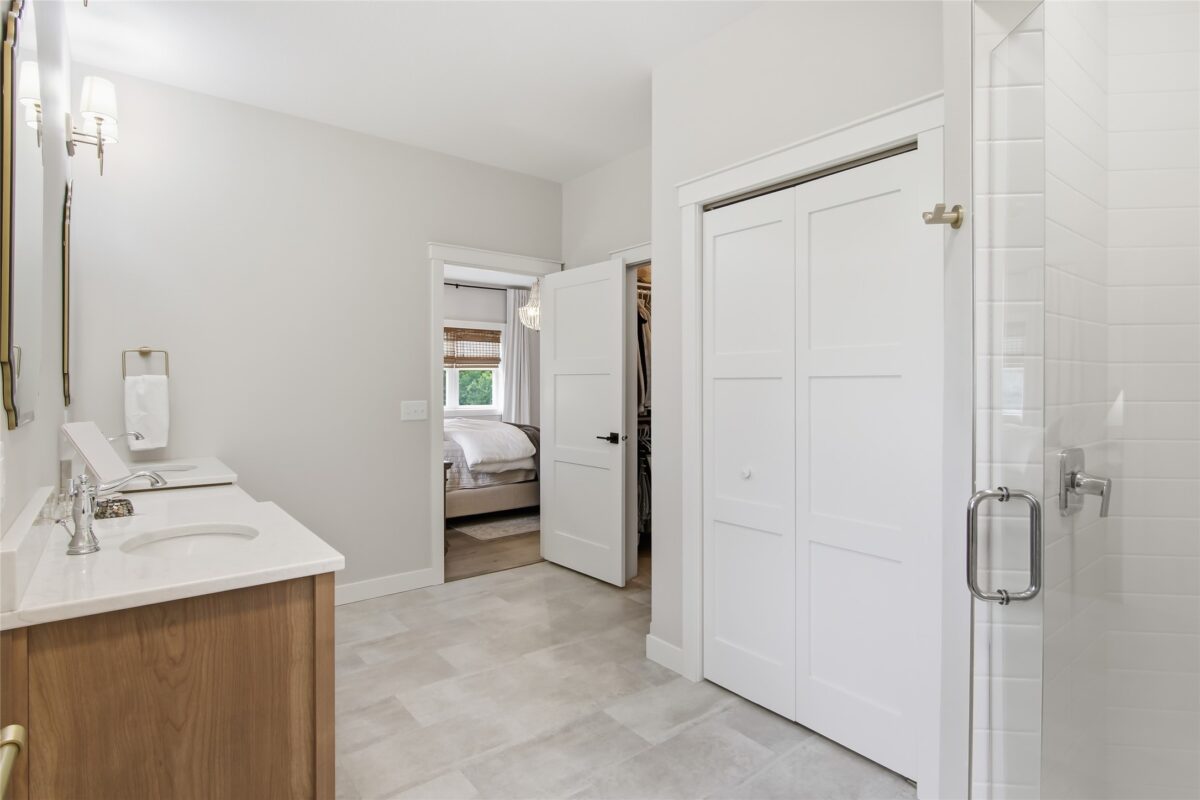8777 Cottonwood Circle, Eau Claire WI 54701 - Residential house for sale - MLS #1602741 - image15
