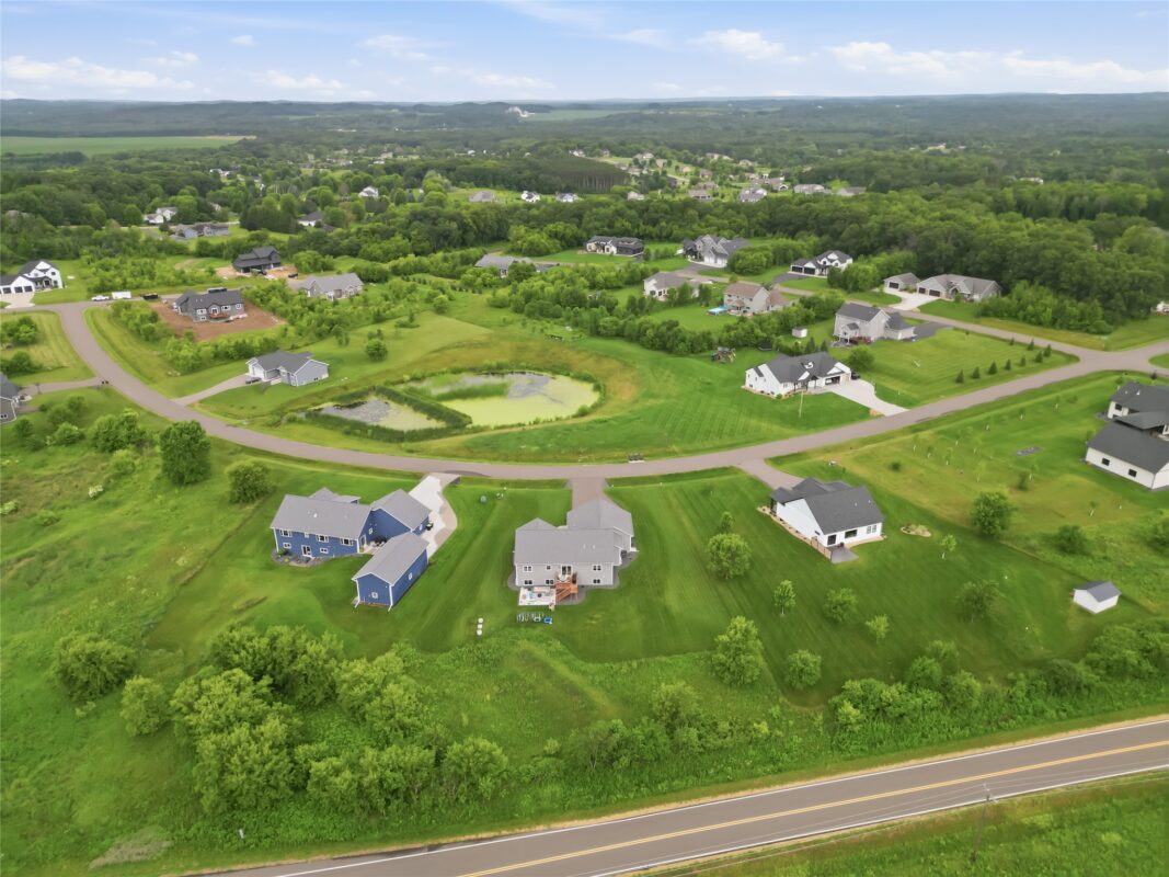8777 Cottonwood Circle, Eau Claire WI 54701 - Residential house for sale - MLS #1602741 - image39