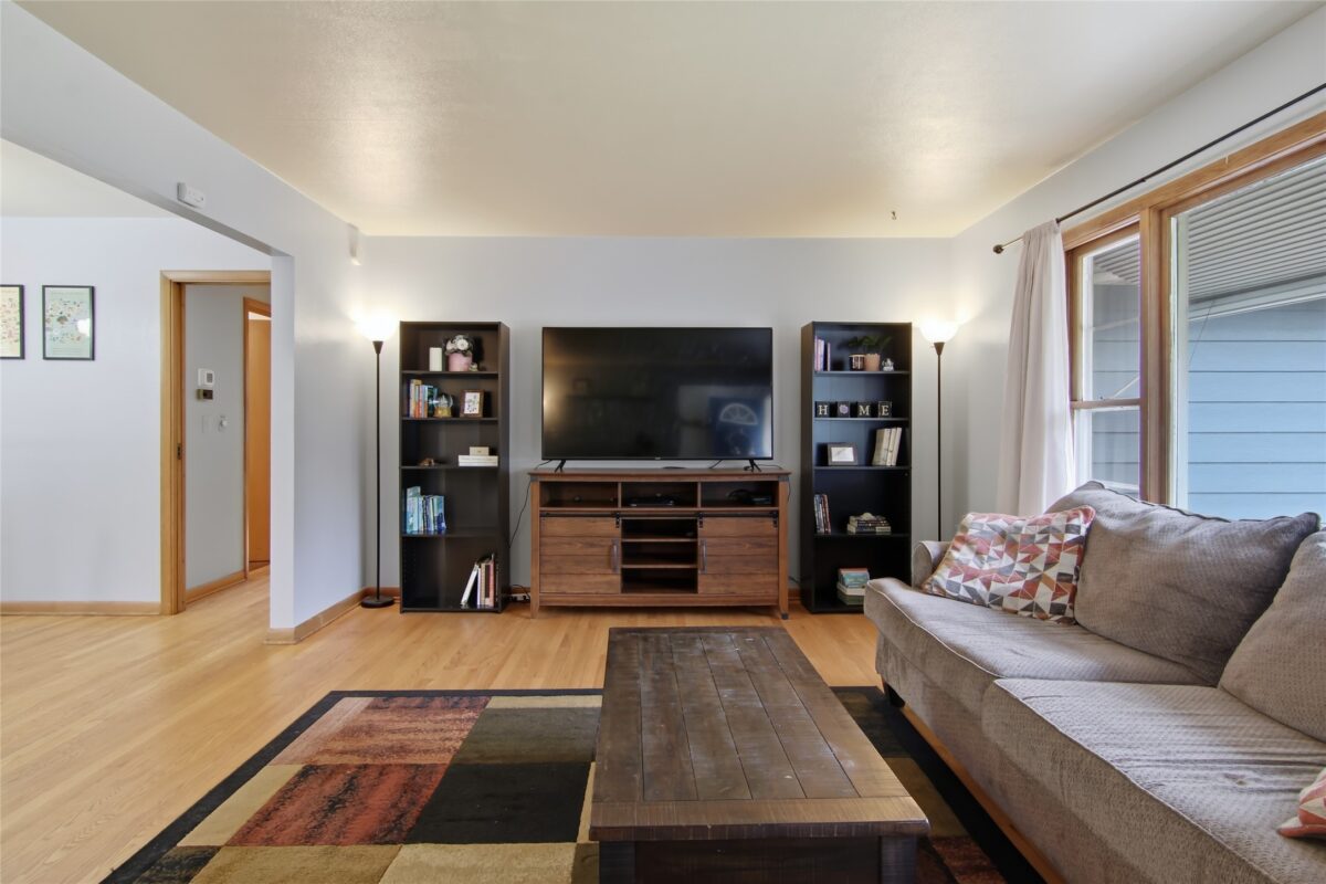 904 Lexington Boulevard, Eau Claire WI 54701 - Residential house for sale - MLS #1603597 - image3
