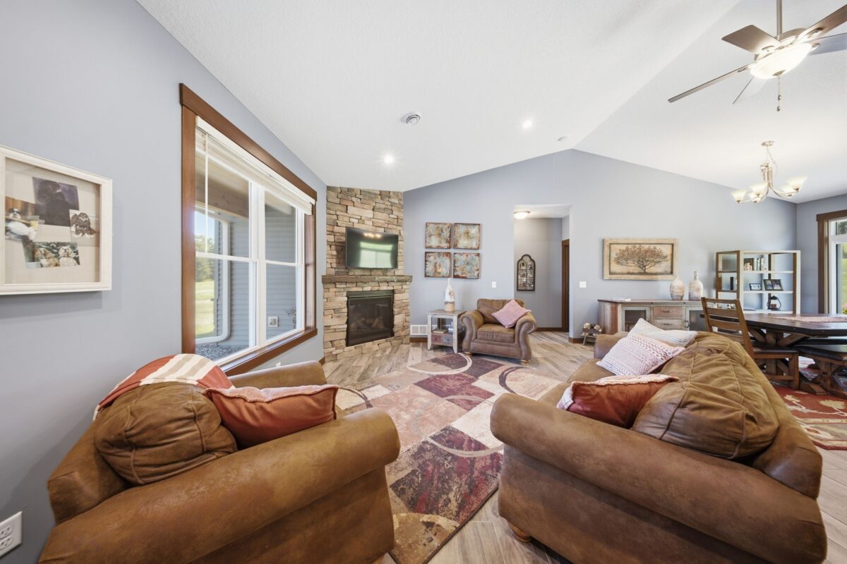 911 67th Avenue, Hudson WI 54016 - Residential house for sale - MLS #1603301 - image12