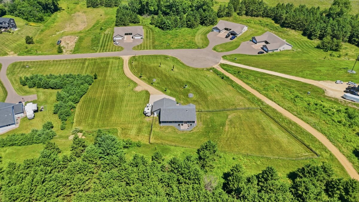 911 67th Avenue, Hudson WI 54016 - Residential house for sale - MLS #1603301 - image30